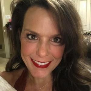 Meet your Posher, Angie